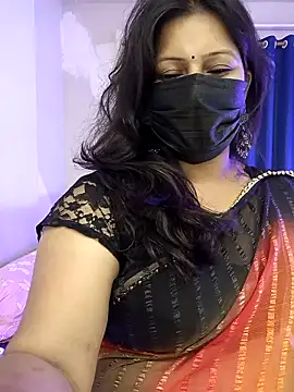 noty_girl2 (F milf) - Boobs ice 🧊rub