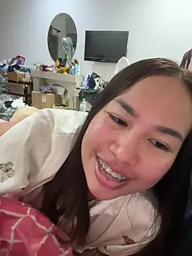 Ponthip webcam