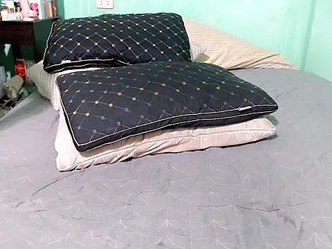 SeductiveNikki live sex cam