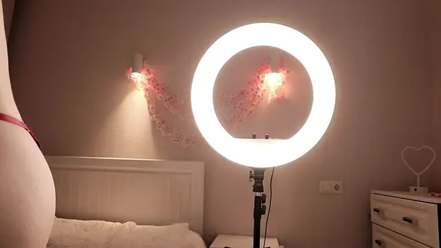 SharonNightt webcam