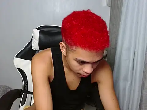 curlyasian_njxx webcam
