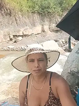 esmeralda_li webcam