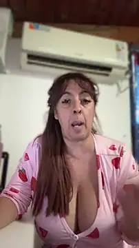 Sofyalone_ webcam