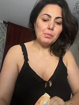Emma_roqueen webcam