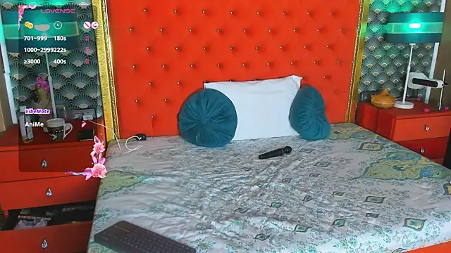 VallerieJones webcam