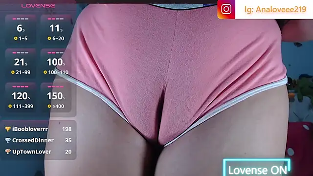 ana_studio live cam on StripChat
