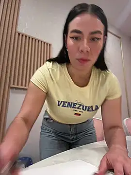 TessaCooper1 webcam