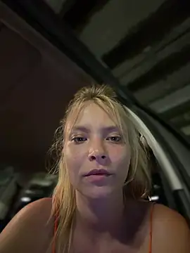 anastasiaaniess (F young) - Make Annie happy :heart: