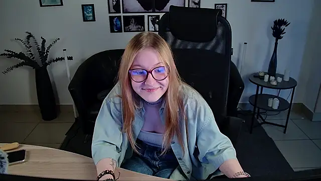 lanafitch live cam on StripChat