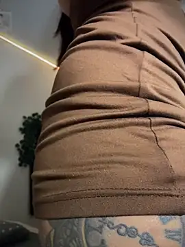 chicachocolate01 - Chicachocolate01's free webcam - UK Sex Cams