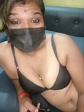 Premalatha_28 live cam on StripChat
