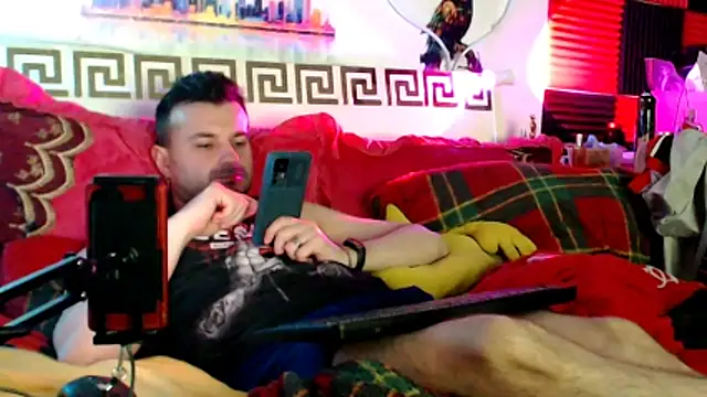 KingOfSinRO69 webcam