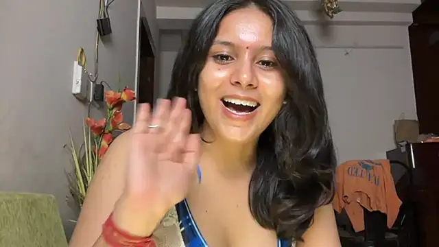 naira_fit (F young) - dance