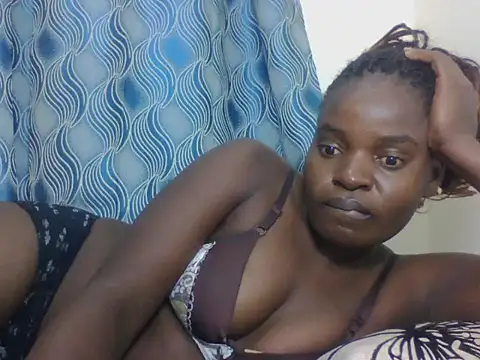 PrettyEve webcam