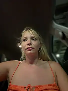 AnastasiaAniess webcam