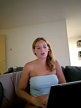sweetsophie69 webcam