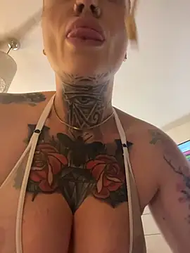 krysstal003 webcam