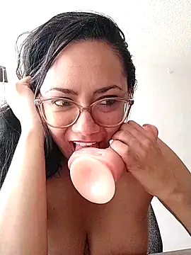 Salma-sweet webcam