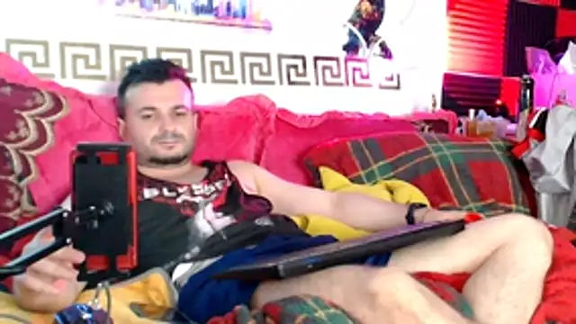 KingOfSinRO69 webcam