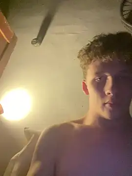 blayne_wild27 - Blayne_wild27's free webcam - UK Sex Cams