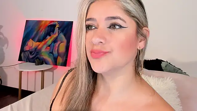 NicoleDiior webcam