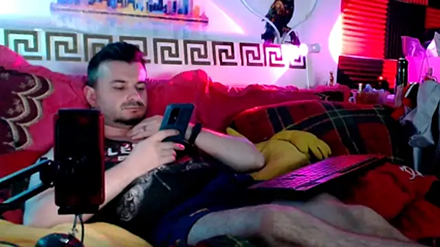 KingOfSinRO69 webcam