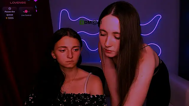 bella_dorn live cam on StripChat