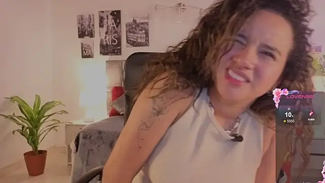 emilyrouxe webcam
