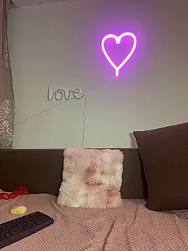 Sabrinedivinee webcam