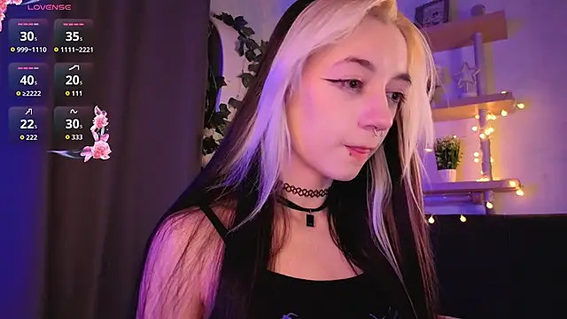 TristaRoht live sex cam