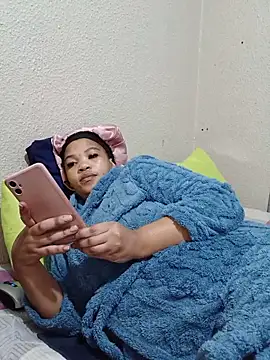 FreakyAngel3X webcam