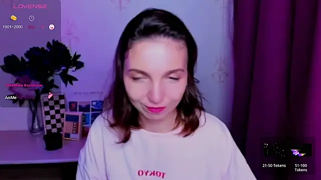 KindHazelHere_ webcam