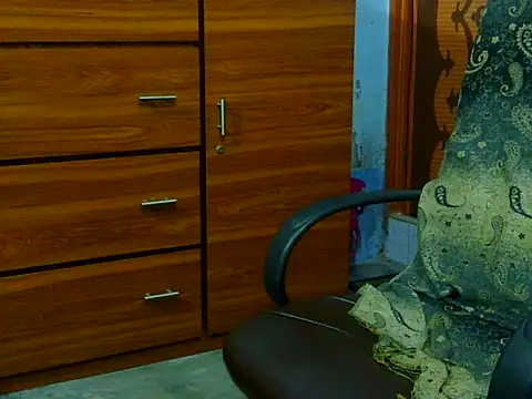 Horny_Doll24 webcam