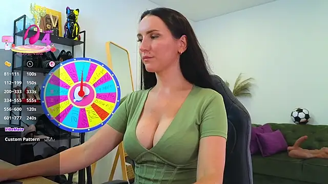 evakeks - EvaKeks's free webcam - UK Sex Cams
