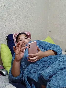FreakyAngel3X webcam