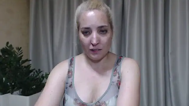 sweetpussy webcam