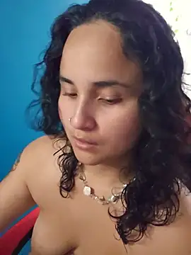 IncognitoLive1 webcam