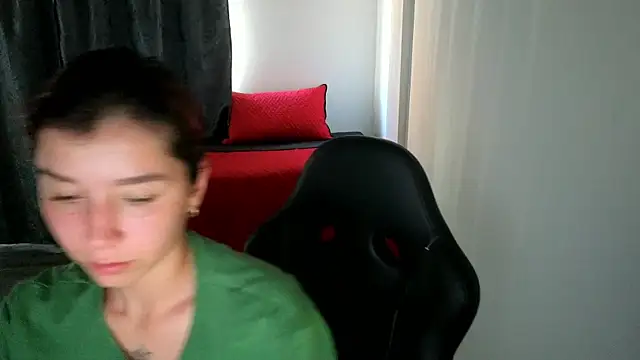Skinny_queen_20 webcam