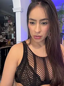 Mau_White
