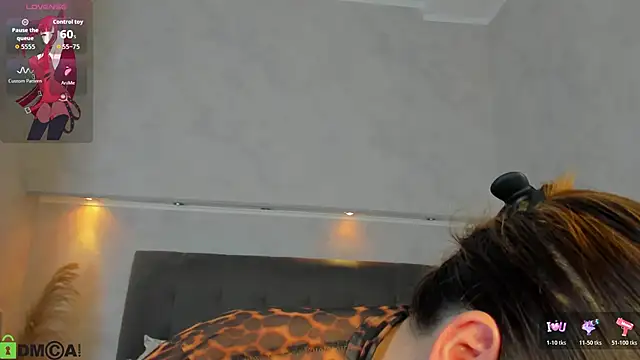 Ruth_Oliver webcam