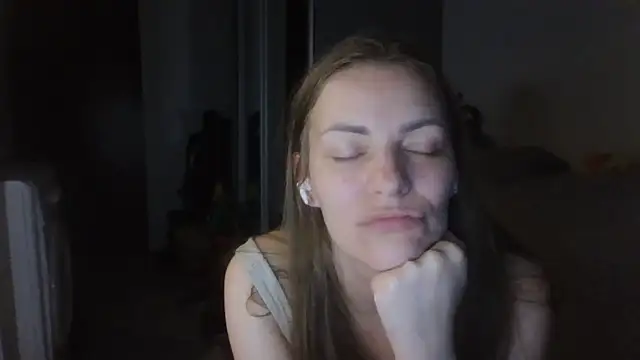 AnnaDiamond1 webcam