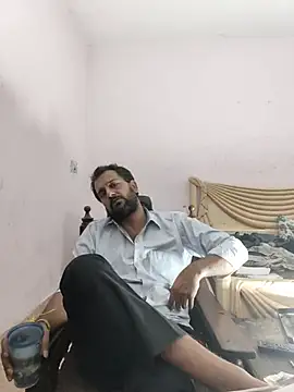 INDIANJONNYSINN live cam on StripChat