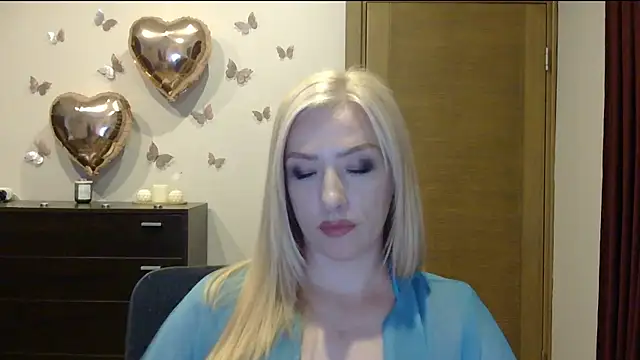 Wild_Silk_Desire webcam