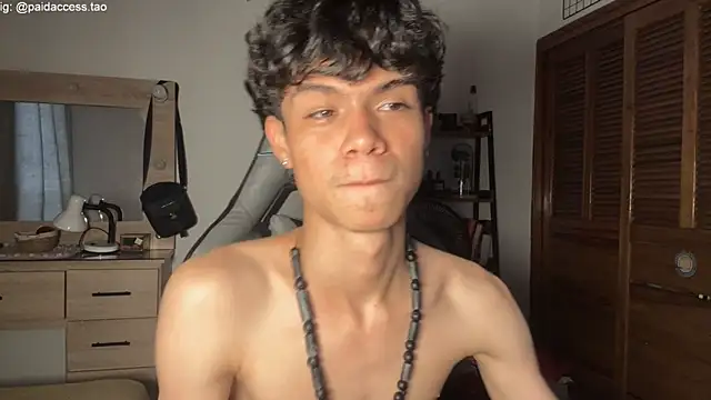 OopsAgain_ webcam