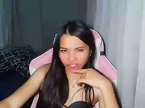 cutie_milker webcam