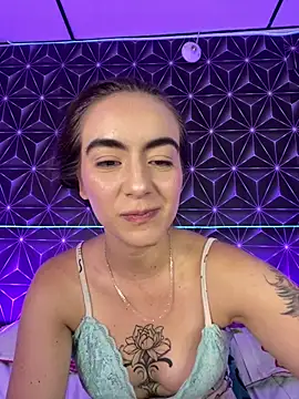 MelanyyJhonson15 webcam