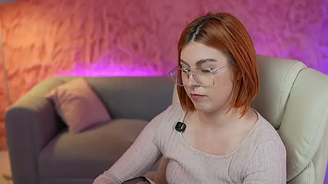 GingerPinky webcam