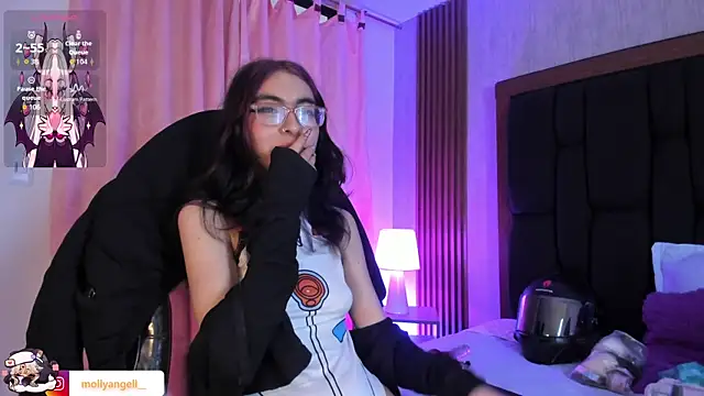 Molly_A webcam