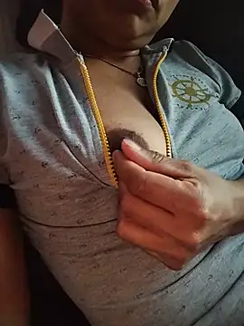 AngelicaStorms webcam