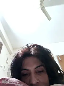 SexyShila-97 webcam